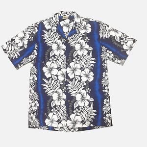 Royal Creations Men's Dark Blue w/White Hibiscus Hawaiian Shirt Size Small U.S.A